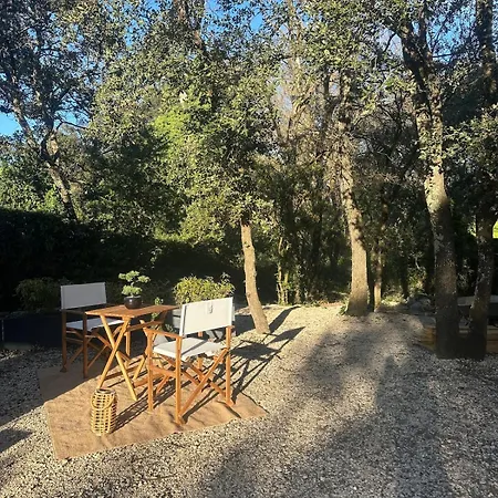 Jolie Proche Du Pont Du Gard Apartman *